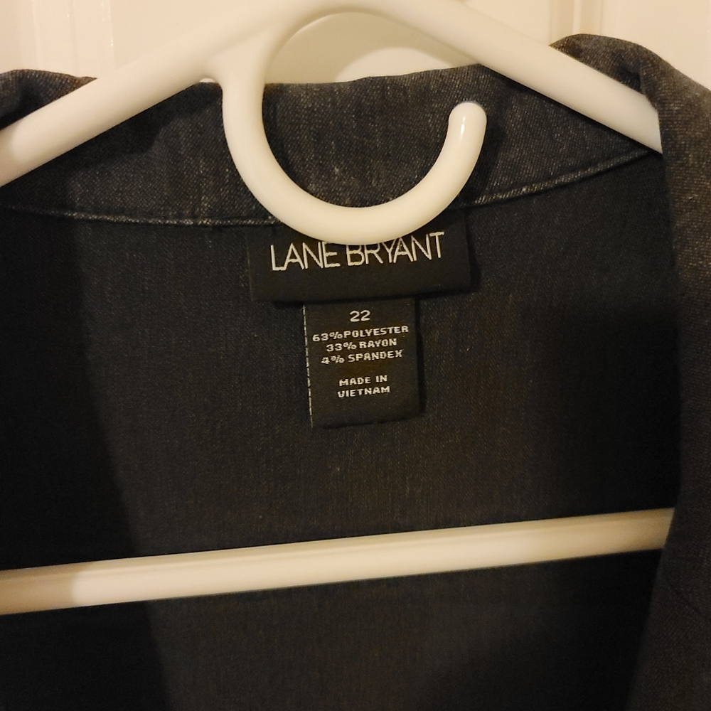 Good Quality Lane Bryant Short-Sleeved Suitjacket and Pants in size 22 - Picture 3 of 11
